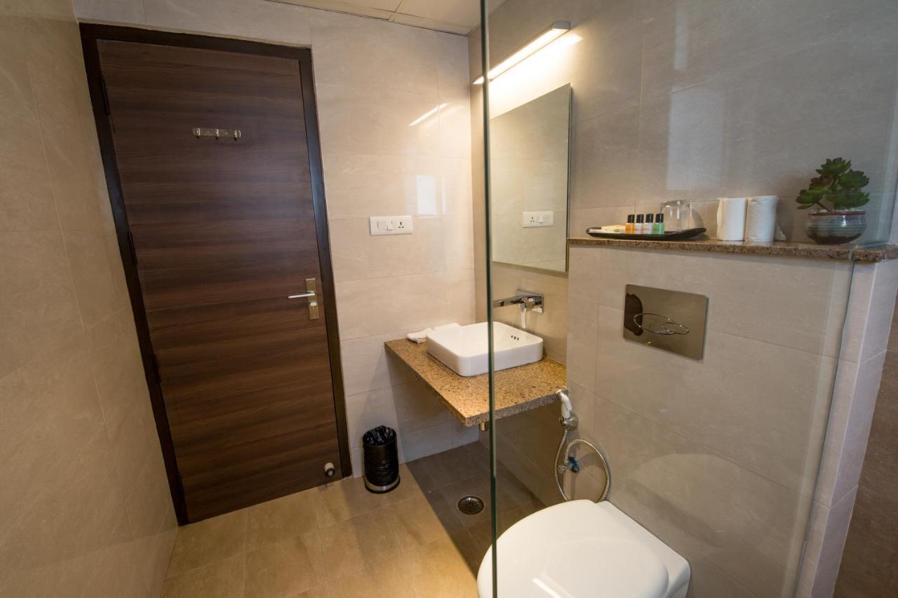 Hotel Sumaditya Jaipur Extérieur photo