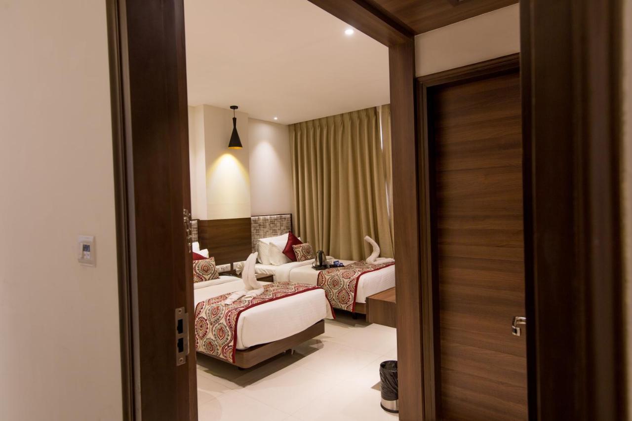 Hotel Sumaditya Jaipur Extérieur photo