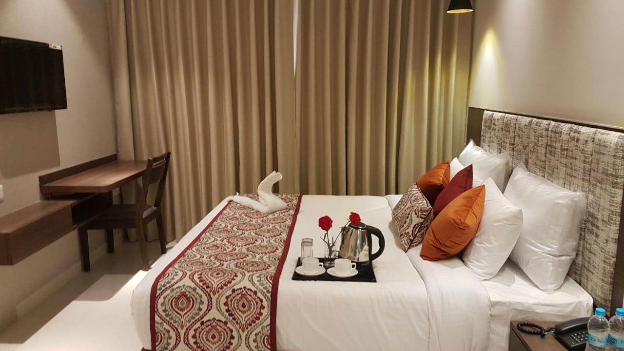 Hotel Sumaditya Jaipur Extérieur photo